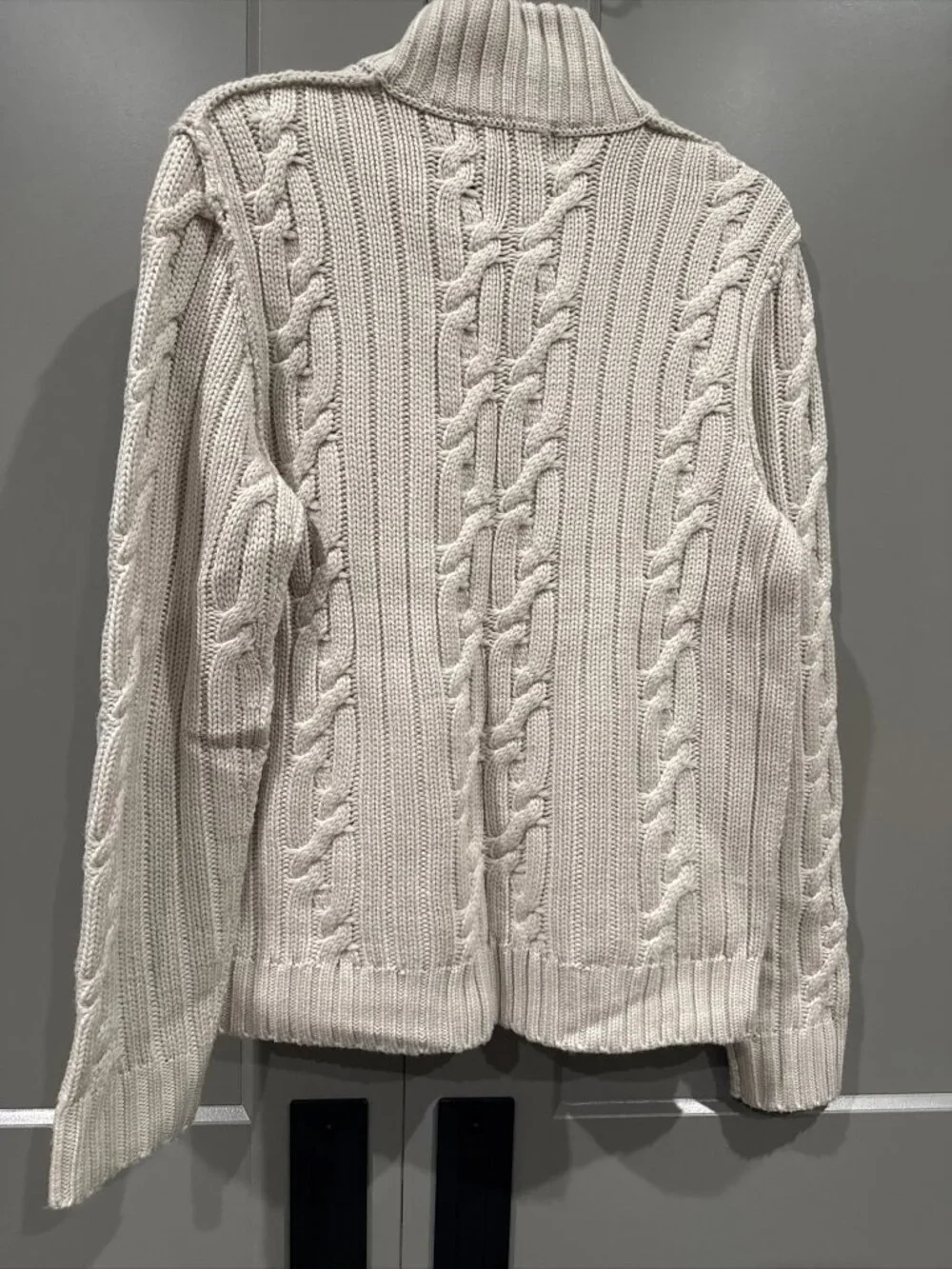 Banana Republic Sweater Men’s Small Cream Cable Knit Casual Preppy Pullover
